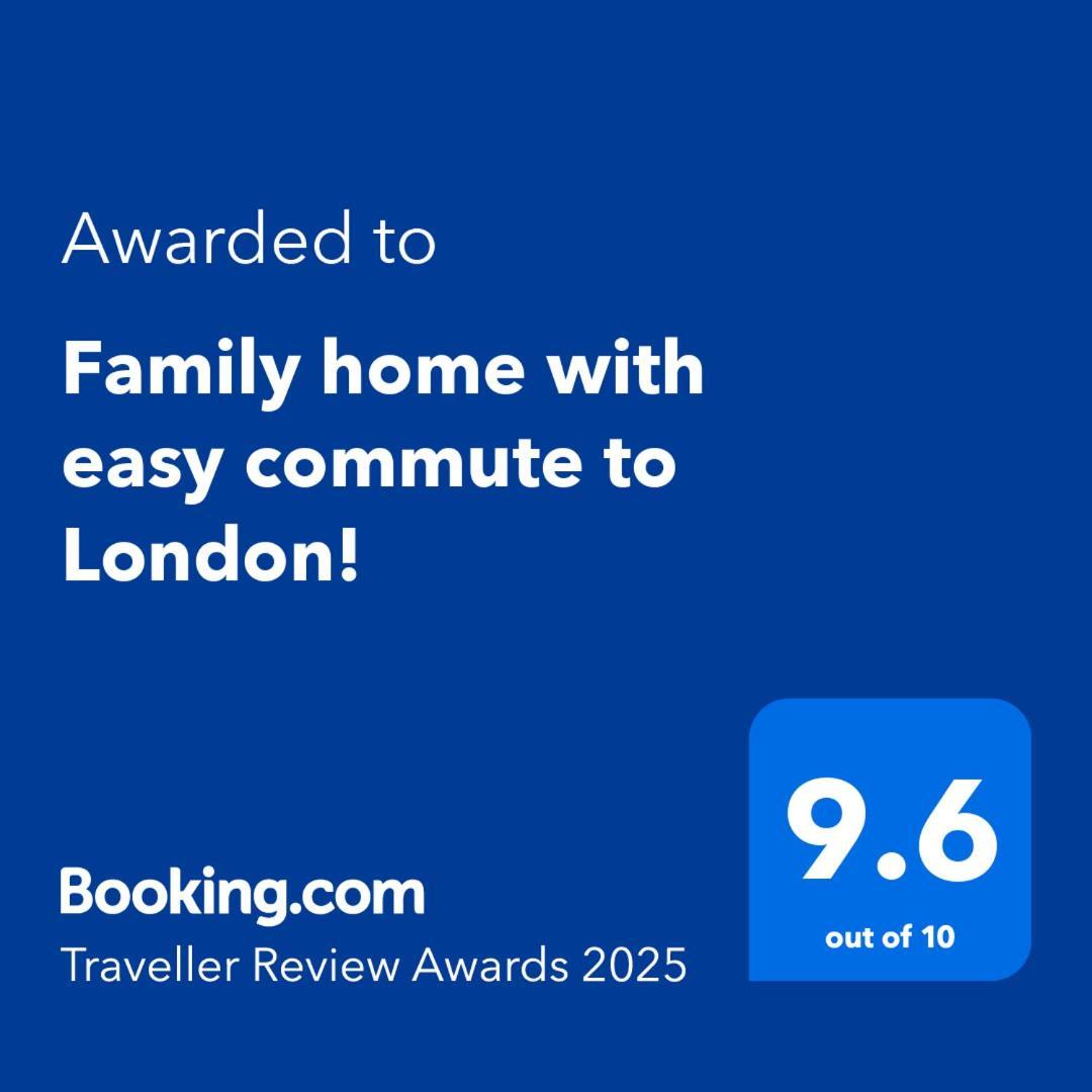 Family Home With Easy Commute To London! London Borough of London Borough of Croydon Exterior foto
